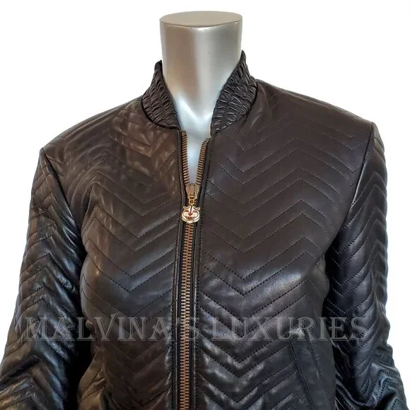 GUCCI JACKET QUILTED BLACK LEATHER BOMBER TIGER CHARM PULL sz IT 38 US 2 - Picture 9 of 15